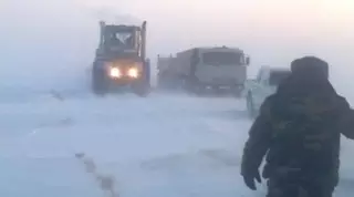 Из-за непогоды 4 тысячи человек оказались заблокированными в Павлодарской области