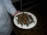 Житель Уральска съел полтора килограмма металлолома