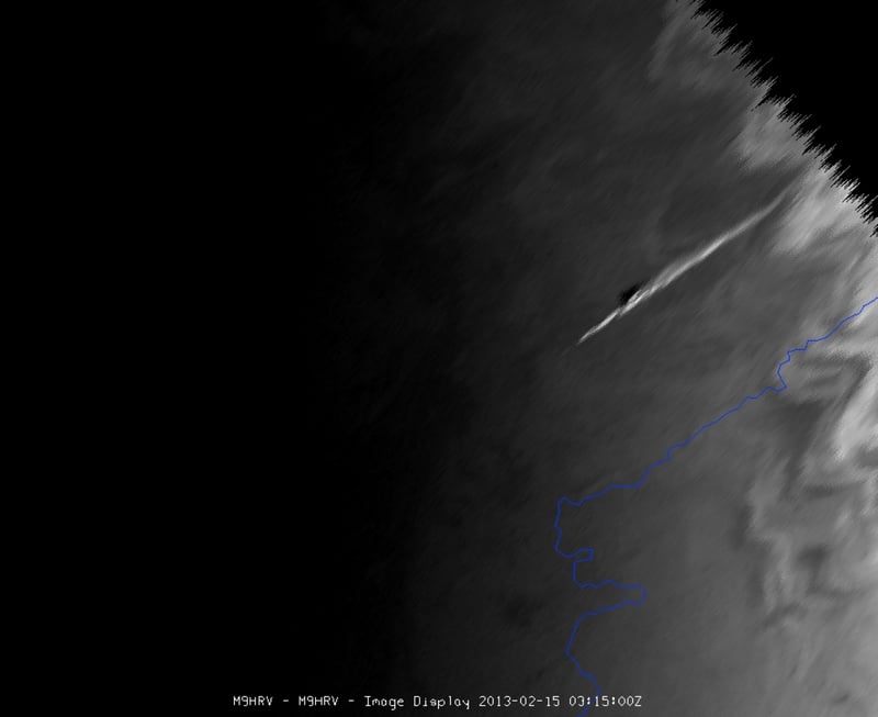 Снимок болида со спутника Meteosat-9. Фото с сайта eumetsat.int