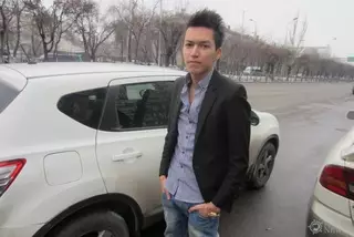 В центре Алматы произошло еще одно "звездное" ДТП