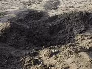 Неопознанный объект упал на дачный участок в России