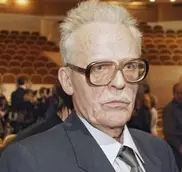 Умер автор повести "А зори здесь тихие" Борис Васильев