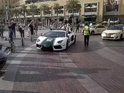 Полицейские Дубаи пересели на Lamborghini