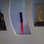 Водитель в Алматы хочет вернуть забытый в его авто дорожным полицейским жезл 