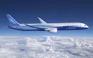Boeing 787 Dreamliner совершил аварийную посадку
