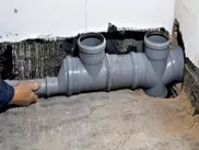 Провести канализацию за своей счет пришлось жителям двухэтажки в Павлодаре