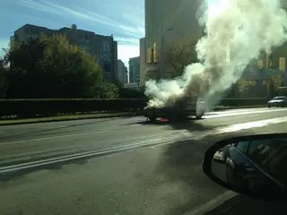 В центре Астаны сгорел автомобиль