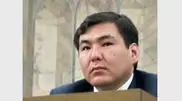 Сыну Аскара Акаева вновь предъявлено заочное обвинение