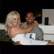 Болельщикам показали жен хоккеистов "Барыса"