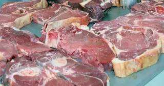 Назарбаев возмущен обилием белорусского мяса на казахстанских прилавках