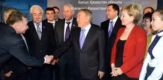 Президент Казахстана призвал уходить от сырьевой зависимости