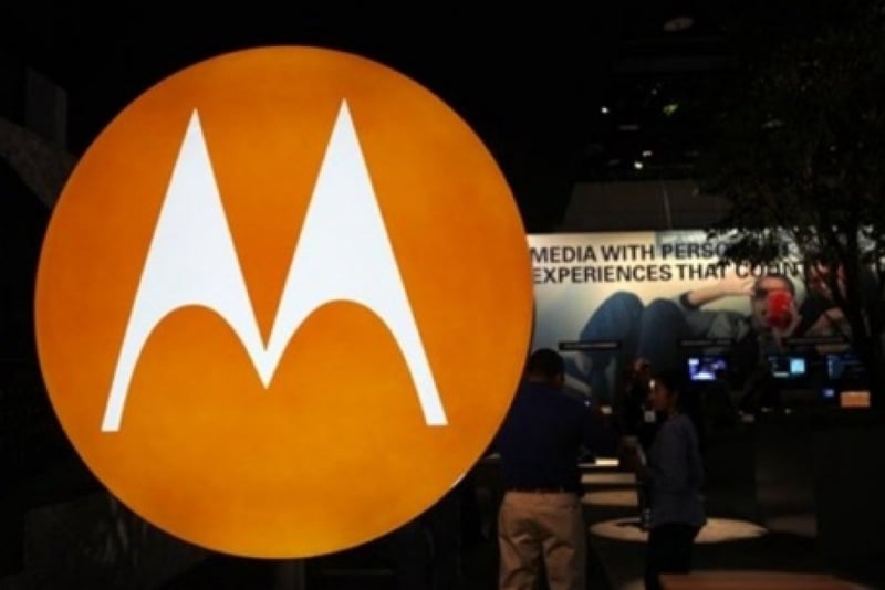 Motorola выпустит беспроводной микрофон в виде татуировки