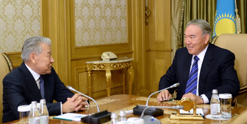 Президент Казахстана Нурсултан Назарбаев принял общественного деятеля Кенеса Аухадиева. ©akorda.kz