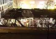 Крыша торгового центра обрушилась в Риге