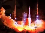 Китай запустил свой первый луноход