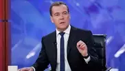 Медведев: У меня из крана тоже ржавая вода течет