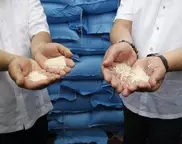 Взятку рисом требовал прокурор в Кыргызстане