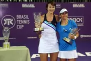 Шведова победила в парном разряде на турнире WTA в Бразилии