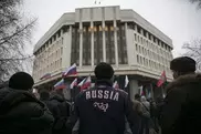 Крымский парламент принял решение войти в состав России