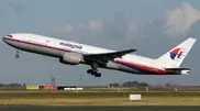 Пропавший самолет Malaysia Airlines свернул с маршрута под управлением автопилота