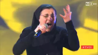 Итальянская монахиня поразила жюри шоу "Голос"