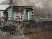 Из-за образовавшейся воронки в Риддере обрушился частный дом