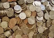 Россиянин заплатил долг в 13 тысяч рублей копейками