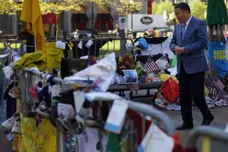 Отец Азамата Тажаякова получил американскую визу