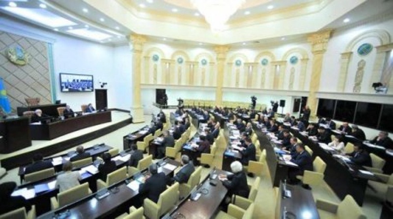 Фото с сайта www.parlam.kz