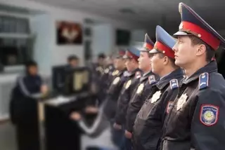 Около 100 подростков доставлены в полицию Астаны