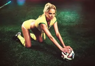 Бразильские "футболистки" по версии Playboy