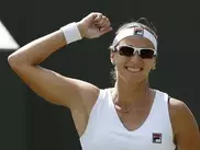 Ярослава Шведова вышла в четвертый круг "Уимблдона"