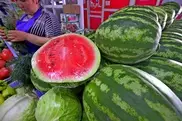 Покупать арбузы в августе рекомендуют казахстанцам