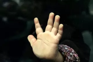 За продажу ребенка соседки задержана женщина в ЮКО