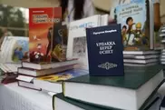 На книжной ярмарке Кiтапфест в Алматы бесплатно раздали 10 тысяч книг