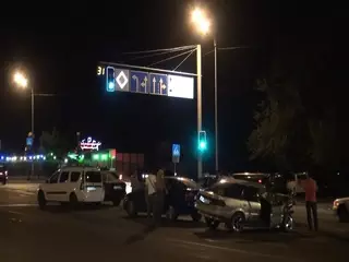 6 авто попали в ДТП в Алматы