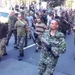 Украинские военные прошли по Донецку "маршем пленных"