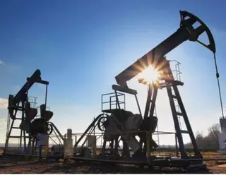 Причину увольнения 100 нефтяников объяснил аким ВКО