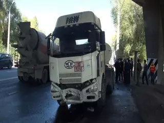 ДТП с бензовозом произошло в Алматы