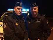 Полицейские помогли школьнику сделать уроки в Швеции