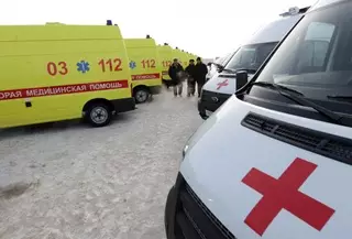 Врачи "скорой помощи" стали заложниками инвалида в России