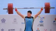 Победителю ЧМ по тяжелой атлетике в Алматы Кыдырбаеву подарили внедорожник