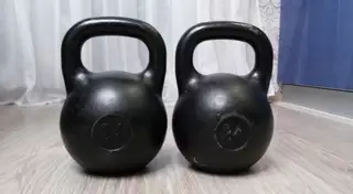 Квартирный вор обчистил холодильник и украл две 24-килограммовые гири в Лисаковске