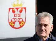 Президент Сербии едва не погиб из-за пролитого кофе