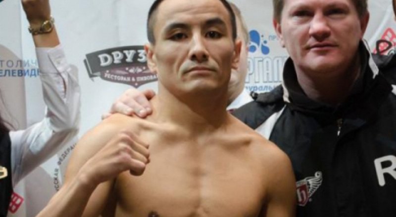 Жанат Жакиянов. Фото с сайта hattonboxing.com
