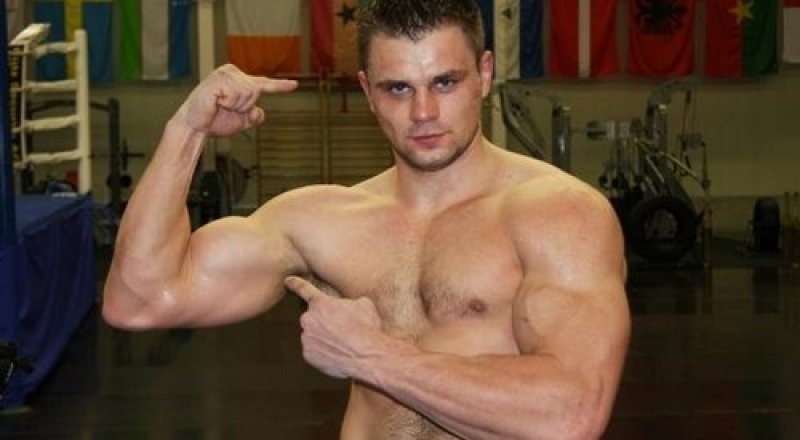 Денис Бойцов.Фото с сайта 1boxing.com