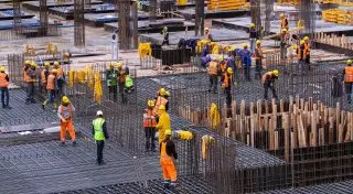 Назарбаев посетил стройплощадки "Абу-Даби Плаза" и "Зеленый квартал"