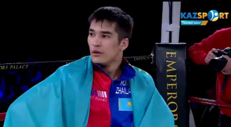 Роман Жайлауов в своем 15-м бою нокаутировал соперника в первом раунде. © kazsport.kaztrk.kz