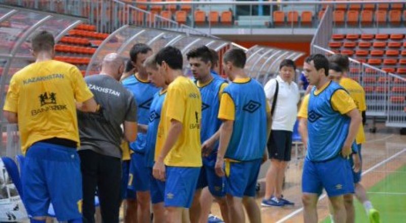 Игроки сборной Казахстана по футзалу. © kairat-futsal.kz