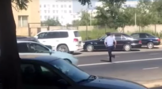 Скрин с видео lada.kz